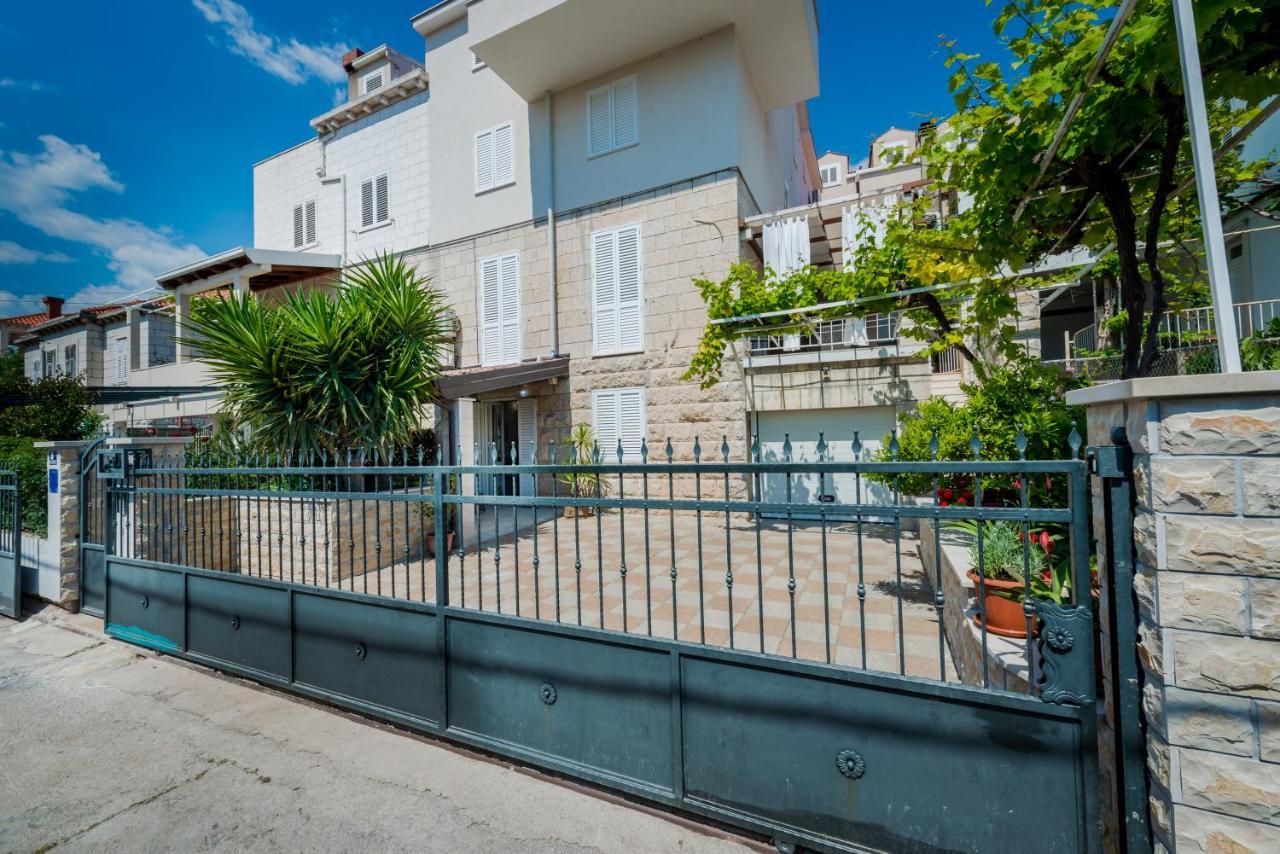 Niko'S Charming Apartment With Free Parking Dubrovnik Exterior foto